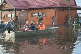 Walczą z zatorami, liczą na pogodę
