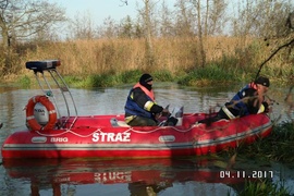 Walczą z zatorami, liczą na pogodę