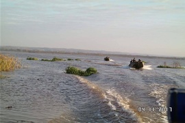 Walczą z zatorami, liczą na pogodę