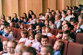 Melodie wyczarowane z kieliszków
