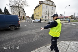 Wypadł ładunek, przez ponad 4 godziny ruch był zablokowany   (aktualizacja) 