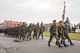 Żołnierze cieszą się z tej misji