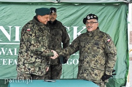 Żołnierze cieszą się z tej misji
