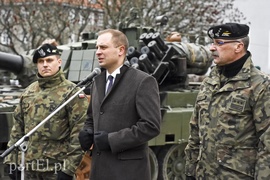 Żołnierze cieszą się z tej misji