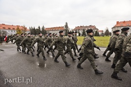Żołnierze cieszą się z tej misji
