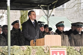 Żołnierze cieszą się z tej misji