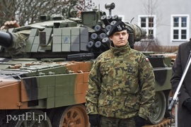 Żołnierze cieszą się z tej misji