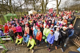 Mikołajowe bieganie po mieście. Dla Sary
