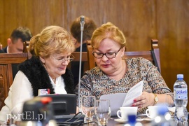 Budżet pełen emocji