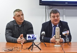 Mistrz rzuca na matę i zachęca: Wuef jest fajny