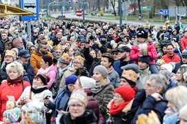 Mędrcy świata, monarchowie, gdzie śpiesznie dążycie?