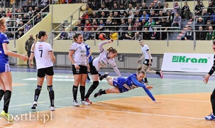 Mistrzynie Polski wywiozły punkty z Elbląga (piłka ręczna)