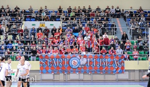 Mistrzynie Polski wywiozły punkty z Elbląga (piłka ręczna)