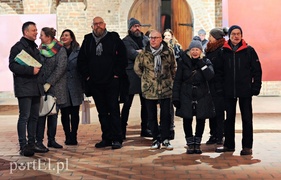 Sacrum czy profanum, czyli twarze w Galerii EL Sacrum czy profanum, czyli twarze w Galerii EL