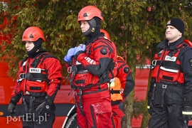 Co zrobić, gdy pod kimś załamie się lód?