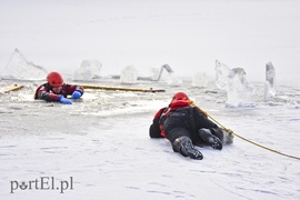 Co zrobić, gdy pod kimś załamie się lód?
