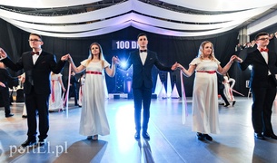 Studniówka ZSTI: \"...skończymy o pianiu kura, a później tylko matura\"