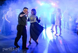 Studniówka ZSTI: \"...skończymy o pianiu kura, a później tylko matura\"