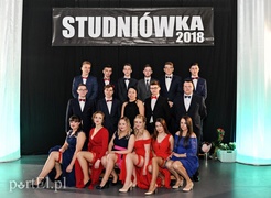 Studniówka ZSTI: \"...skończymy o pianiu kura, a później tylko matura\"