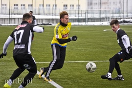 Nieskuteczna Olimpia przegrywa z Huraganem