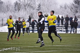 Nieskuteczna Olimpia przegrywa z Huraganem