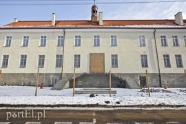 Płot a sprawa muzeum