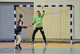 Trzynaste zwycięstwo Kram Startu (piłka ręczna)