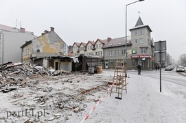 Znikają pawilony przy Słonecznej