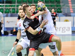 Meblarze z czwartym zwycięstwem (piłka ręczna)