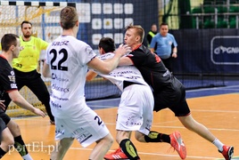 Meblarze z czwartym zwycięstwem (piłka ręczna)