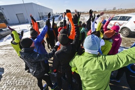 Zima im niestraszna, zapraszają na wiosnę