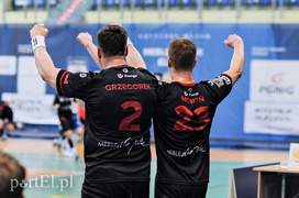 MMTS pokonany, cztery punkty Wójcika (piłka ręczna)