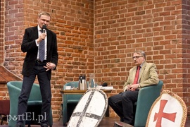 Tomasz Stężała posłał bogów na wojnę