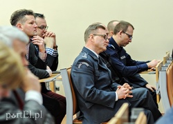 O zagrożeniach dla niepodległości w EUH-E