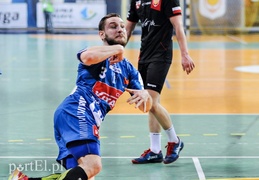 Nafciarze gromią Meblarzy (piłka ręczna)