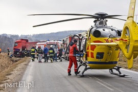 Wypadek na starej \"siódemce\". Pięć osób rannych