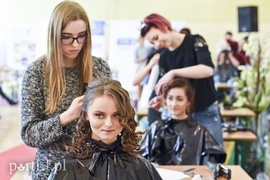 Jej fryzura była najlepsza, dlatego pojedzie na finał