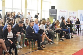 Jej fryzura była najlepsza, dlatego pojedzie na finał