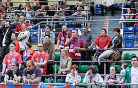 Start wraca na podium (piłka ręczna)