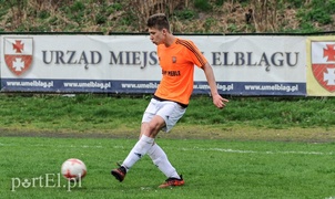 Tylko remis z wiceliderem