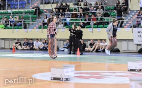 Kilometry nakrętek od uczniów