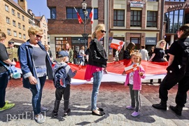 Biało-czerwone to barwy niezwyciężone