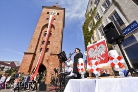 Biało-czerwone to barwy niezwyciężone