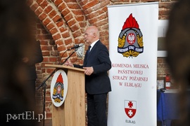 Święty Florian przyniósł strażakom awanse i odznaczenia