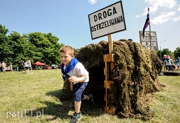 Pokazy, atrakcje i mundury