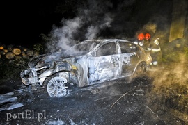 Infiniti spłonęło doszczętnie przy S22