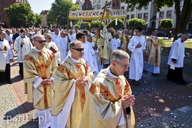 Dziś Boże Ciało, przez miasto przeszło 10 procesji