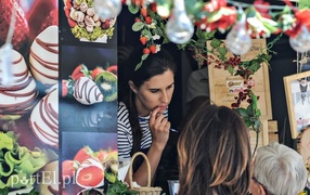 Plac Jagiellończyka pachnie jedzeniem