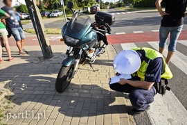 Kolizja opla z yamahą na ul. Niepodległości