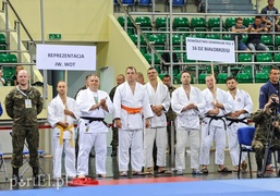 Żołnierze na tatami